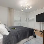 Apartman Jantaris Luxury By The Sea By Renters Prestige *