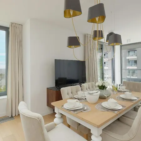 Jantaris Luxury By The Sea Mielno By Renters Prestige Mielno (Koszalin)